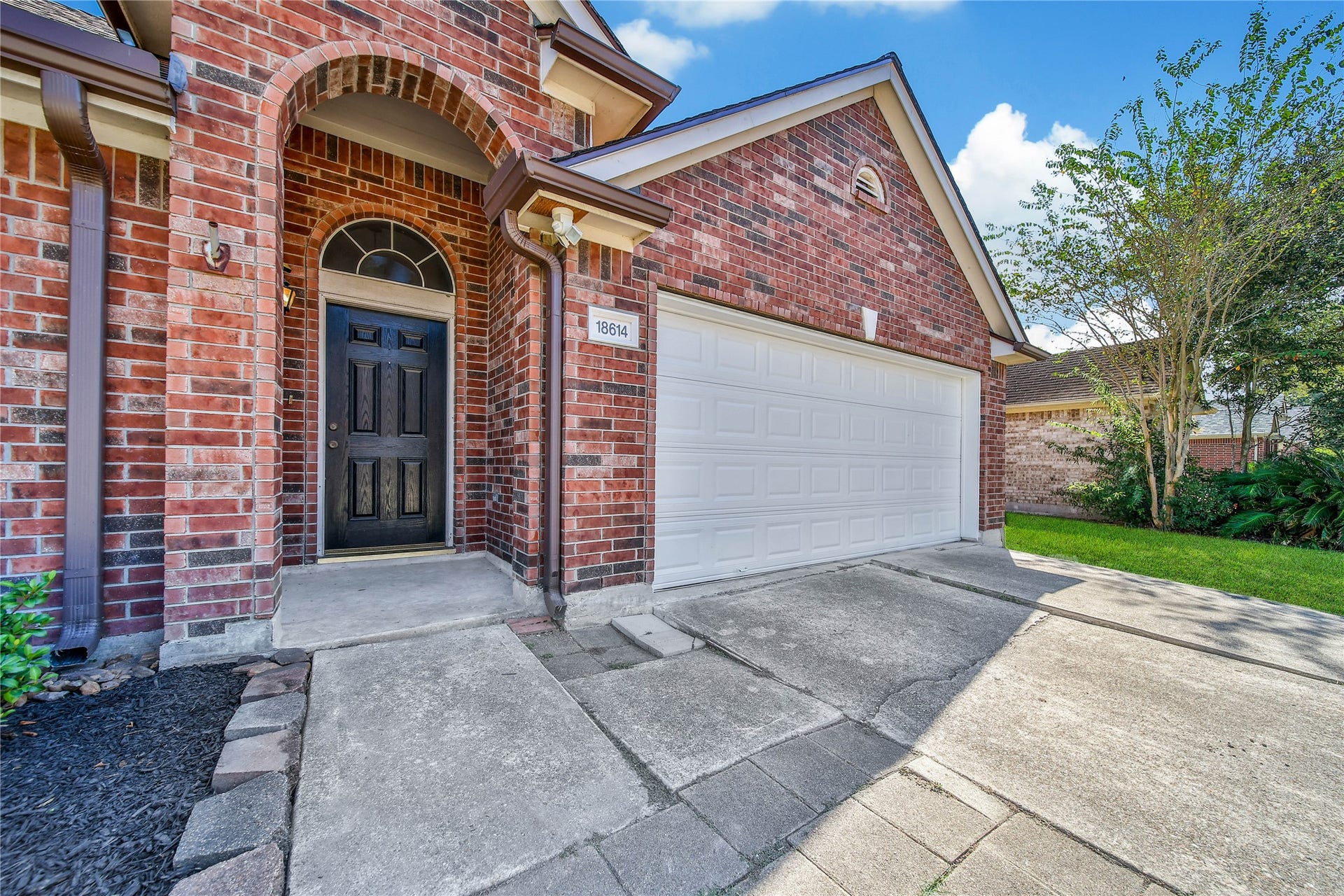 18614 Woodbreeze Drive, Humble, TX 77346 18614 Woodbreeze Drive, Humble, TX 77346