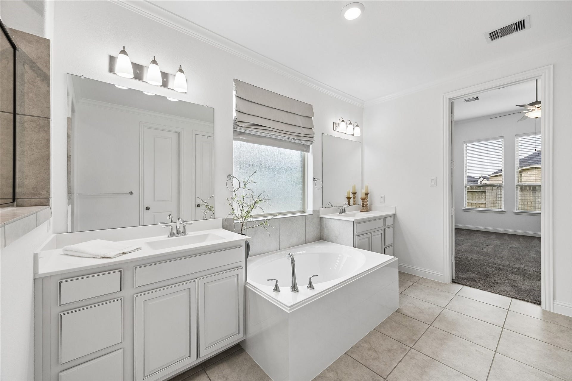 504 Sage Timbers Lane, Pinehurst, TX 77362