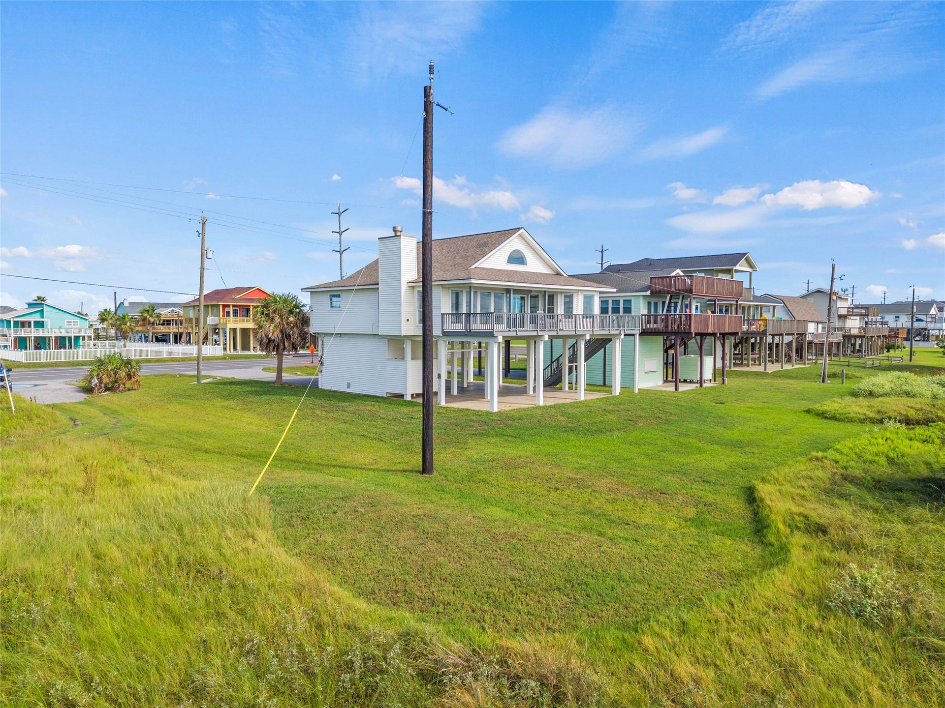 21631 Termini San Luis Pass Road, Galveston, TX 77554 No neighbors to the West!