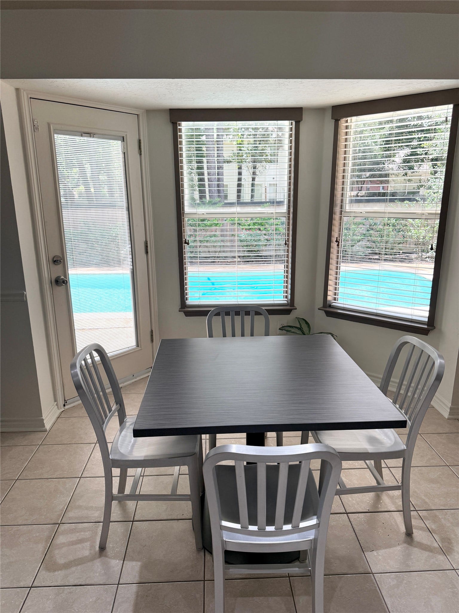 47 Hidden Meadow Drive, The Woodlands, TX 77382 47 Hidden Meadow Drive, The Woodlands, TX 77382