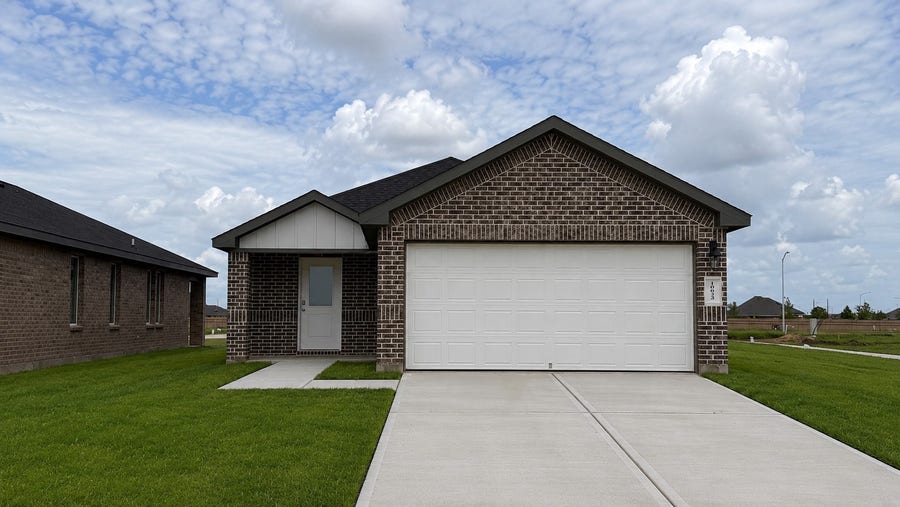 Property photo for 10623 Dogwood Sky Dr, Beasley, TX