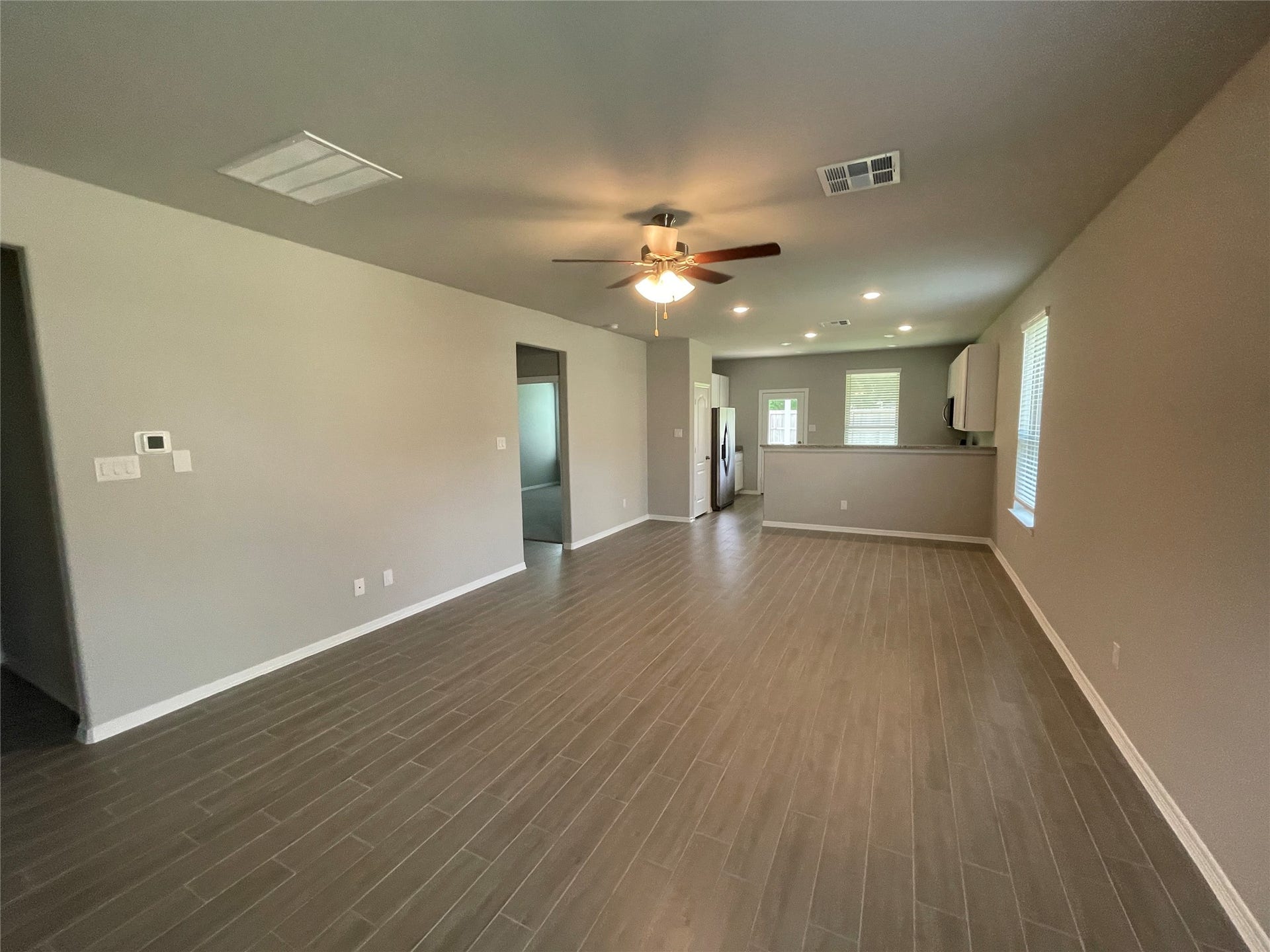 958 Redinger Ridge Drive, Houston, TX 77336 958 Redinger Ridge Drive, Houston, TX 77336