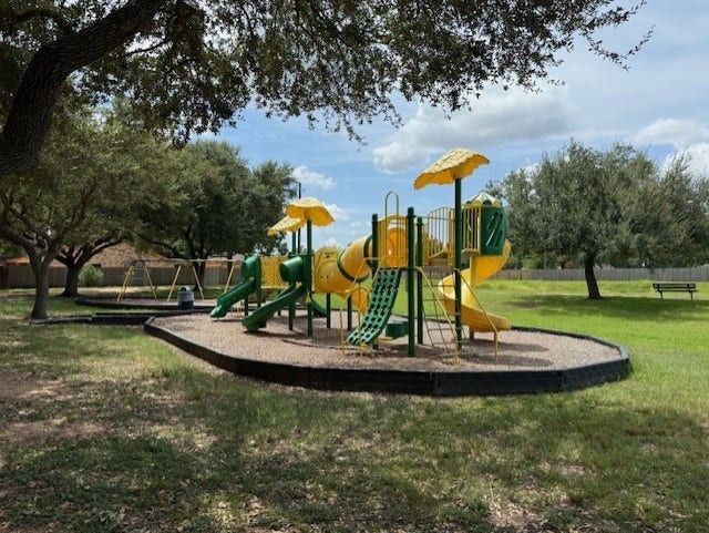 Property photo for 501 Valley Brook Drive, La Porte, TX