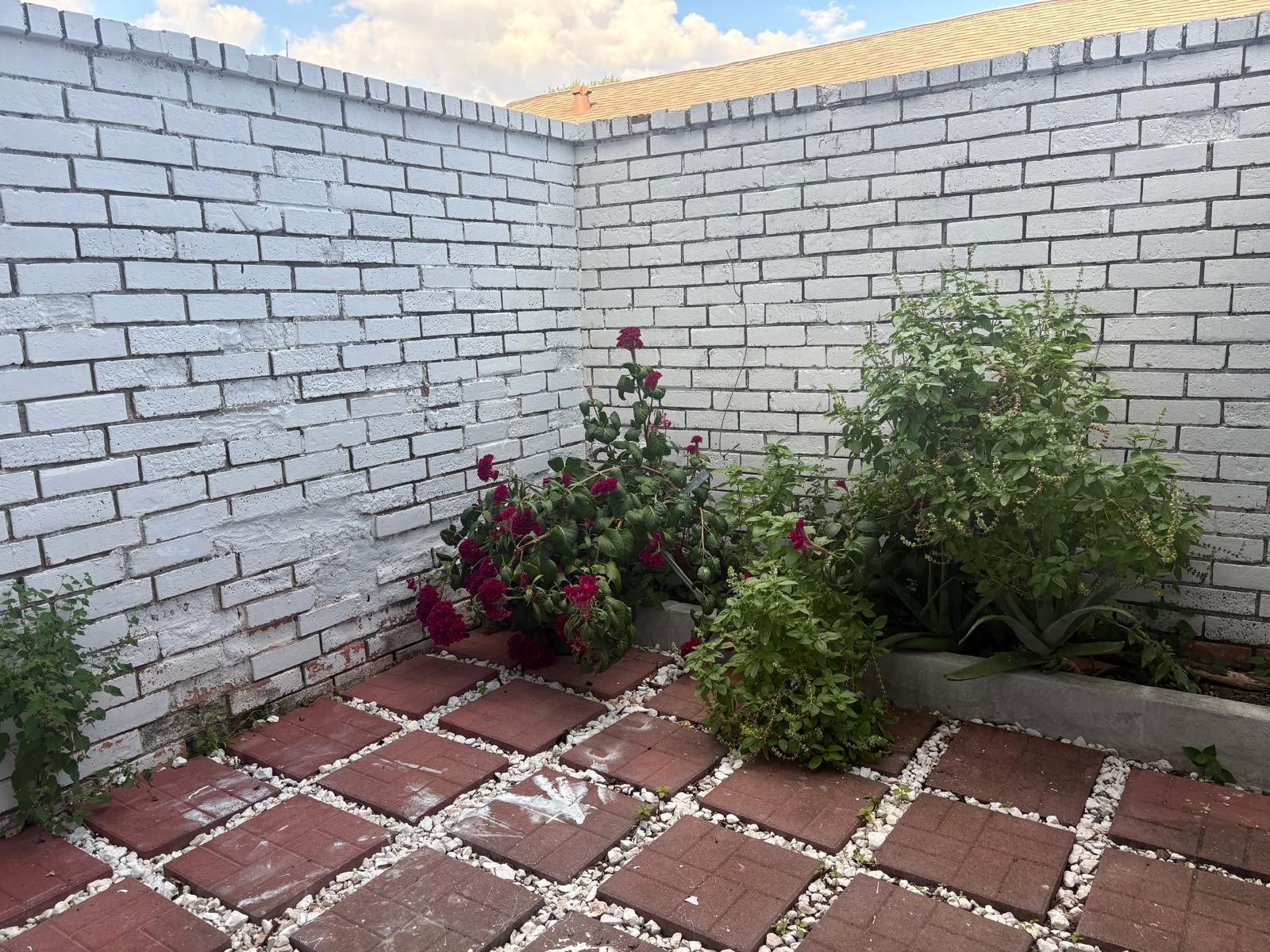 6326 S Briar Bayou Dr, Houston, TX 77072 6326 S Briar Bayou Dr, Houston, TX 77072