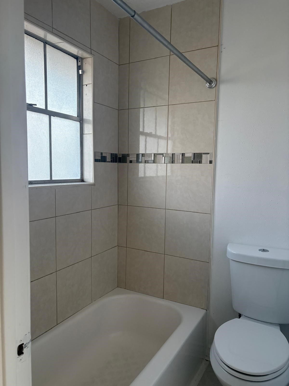 6326 S Briar Bayou Dr, Houston, TX 77072 6326 S Briar Bayou Dr, Houston, TX 77072