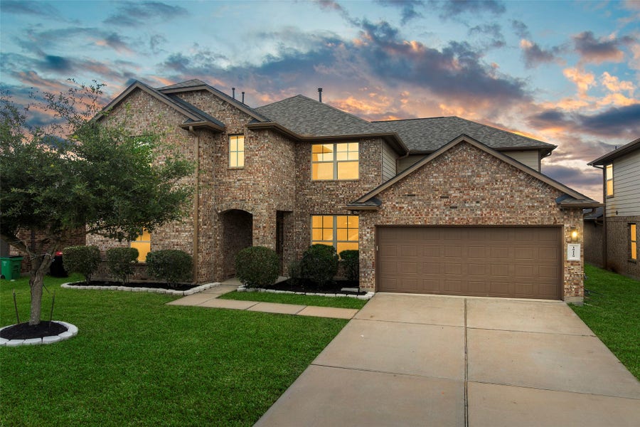 Property photo for 18119 Tenasserim Pine Trace, Richmond, TX