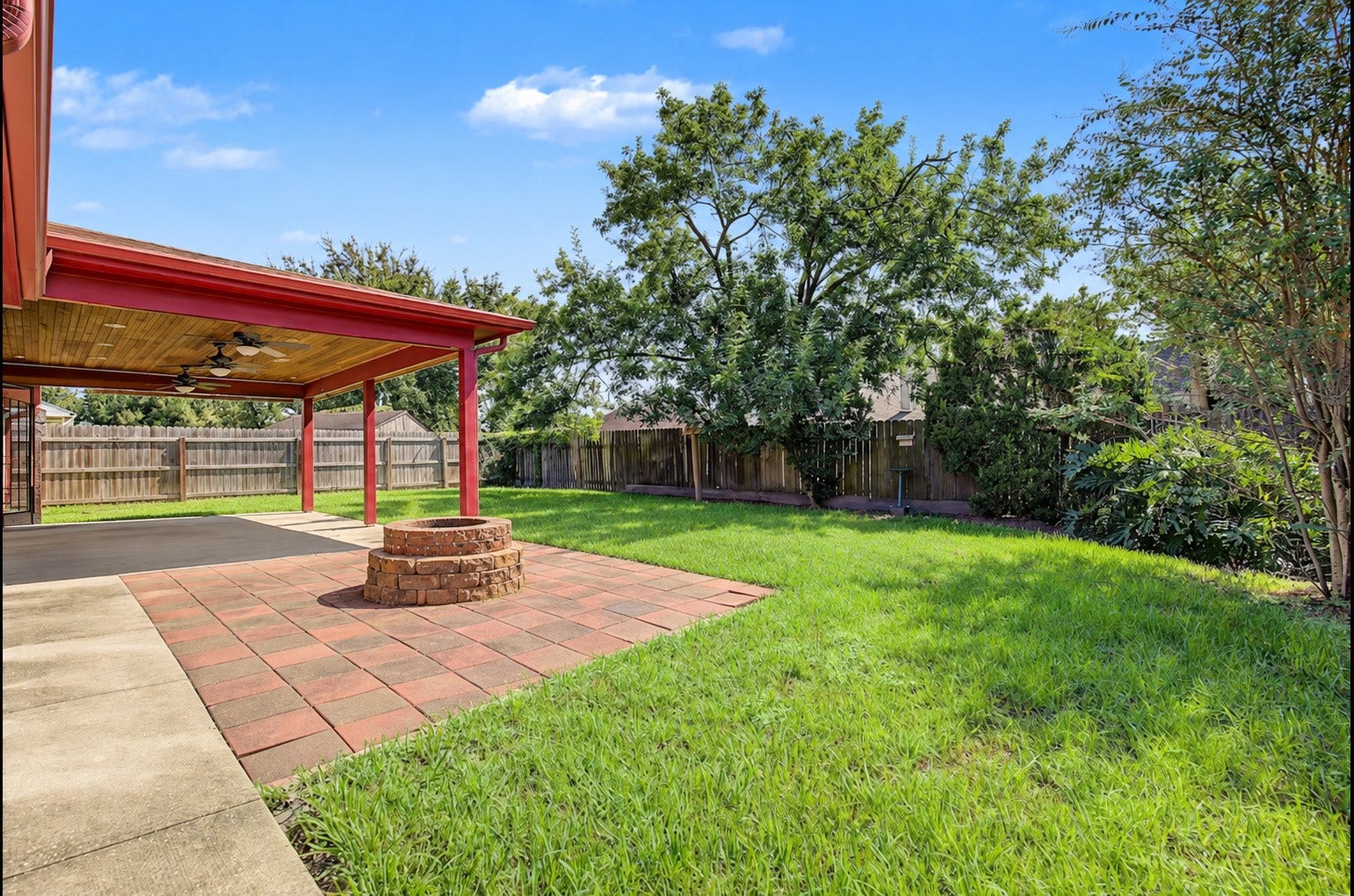 12802 Enchanted Path Drive, Houston, TX 77044 12802 Enchanted Path Drive, Houston, TX 77044
