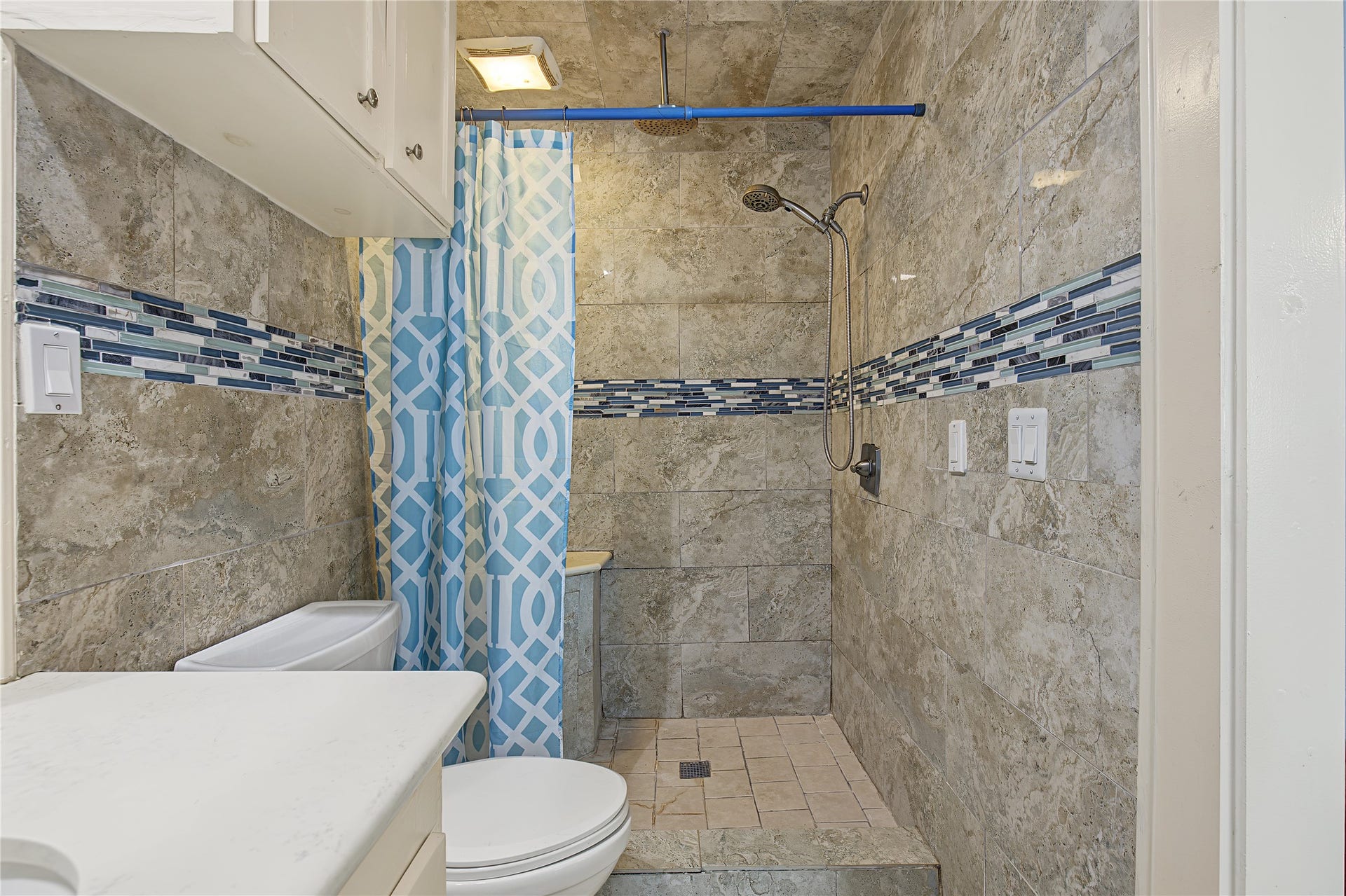 12802 Enchanted Path Drive, Houston, TX 77044 12802 Enchanted Path Drive, Houston, TX 77044