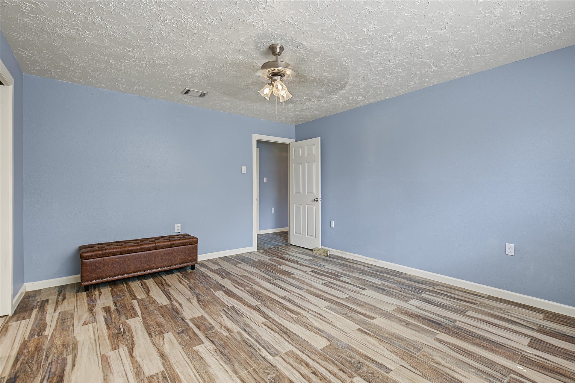 12802 Enchanted Path Drive, Houston, TX 77044 12802 Enchanted Path Drive, Houston, TX 77044
