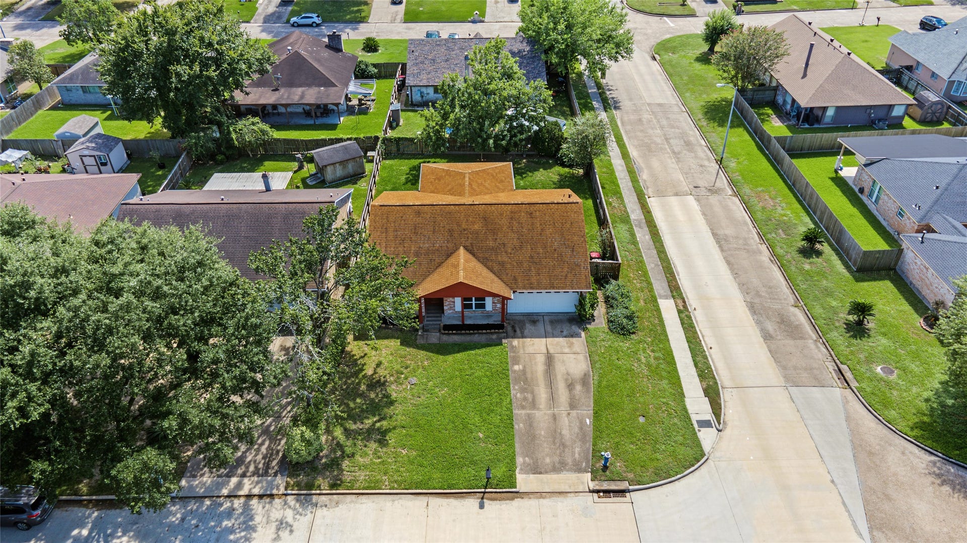 12802 Enchanted Path Drive, Houston, TX 77044 12802 Enchanted Path Drive, Houston, TX 77044
