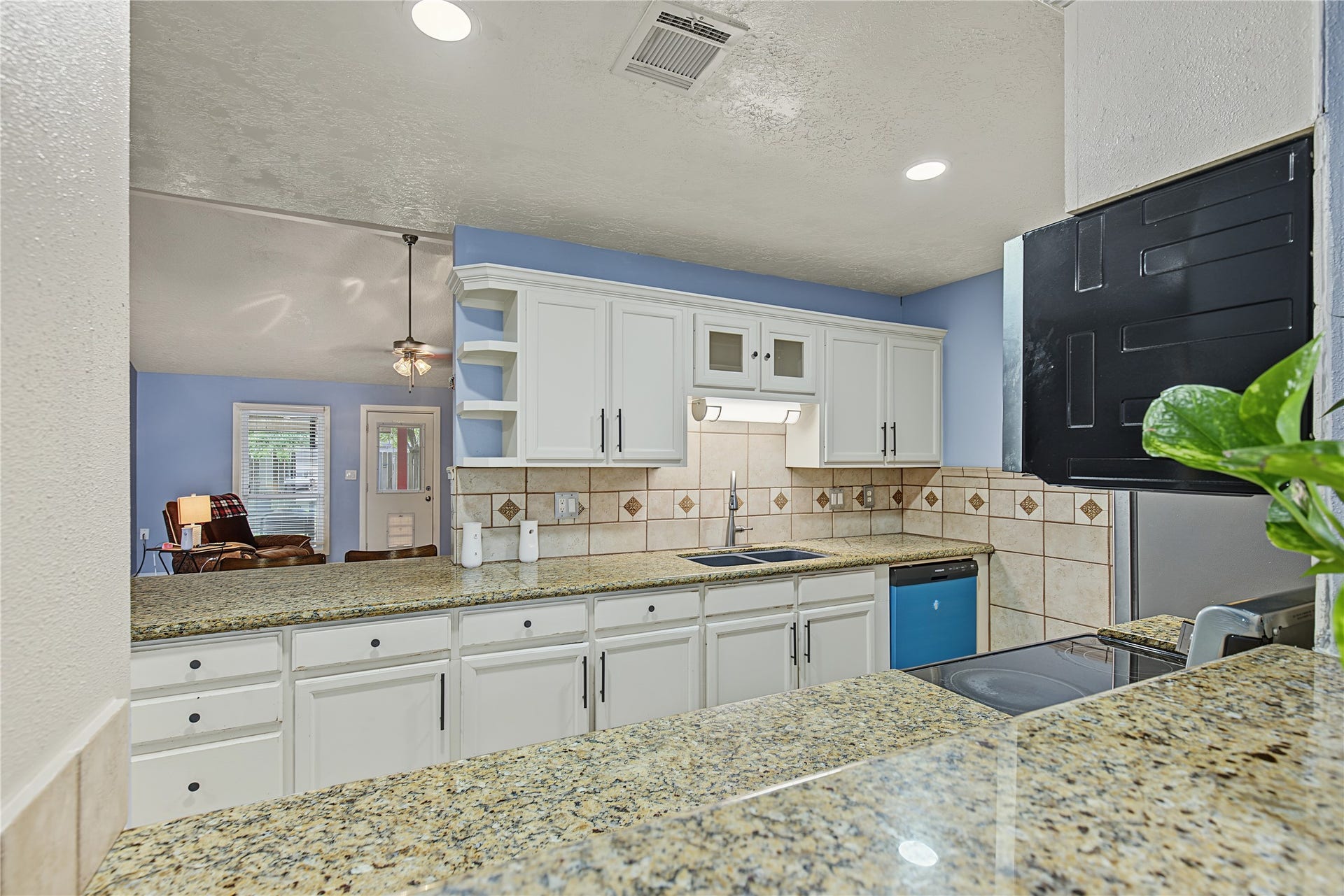 12802 Enchanted Path Drive, Houston, TX 77044 12802 Enchanted Path Drive, Houston, TX 77044
