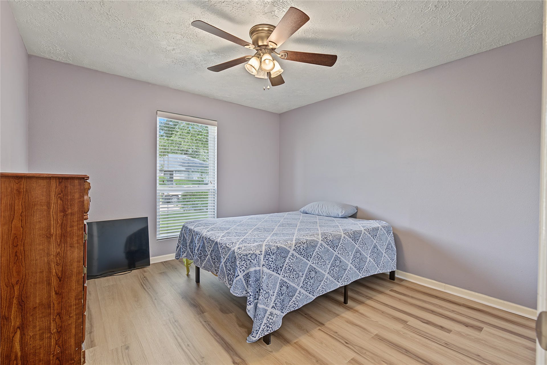 12802 Enchanted Path Drive, Houston, TX 77044 12802 Enchanted Path Drive, Houston, TX 77044