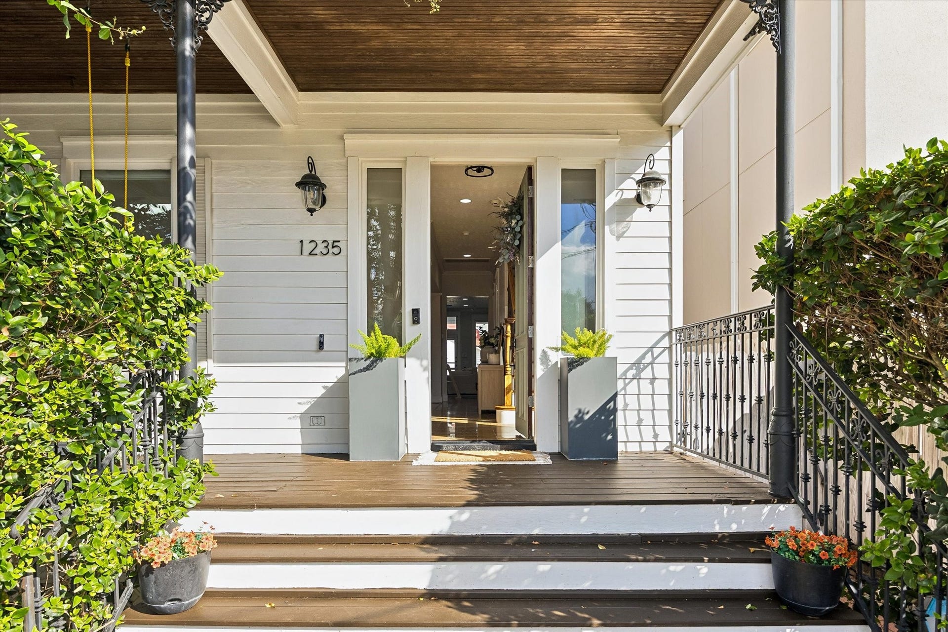1235 W 21st Street, Houston, TX 77008