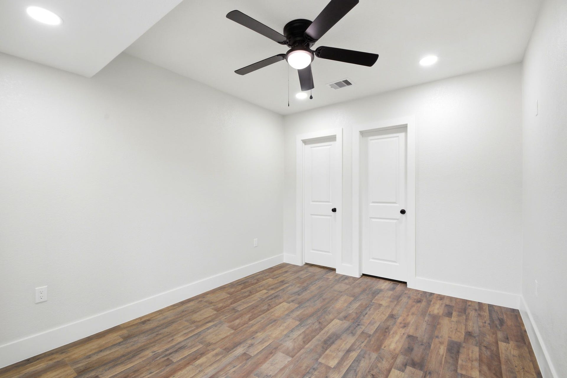6415 Annunciation Street, Houston, TX 77016 6415 Annunciation Street, Houston, TX 77016