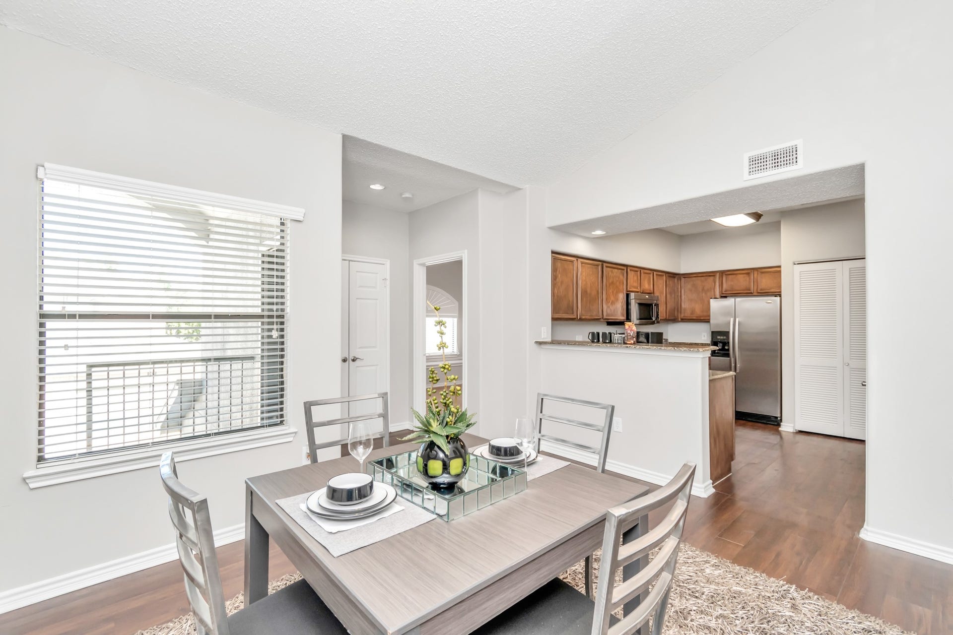1600 Eldridge Parkway, #0904, Houston, TX 77077 Photos displayed may be of similar apartments or floor plans featuring the same finishes.
