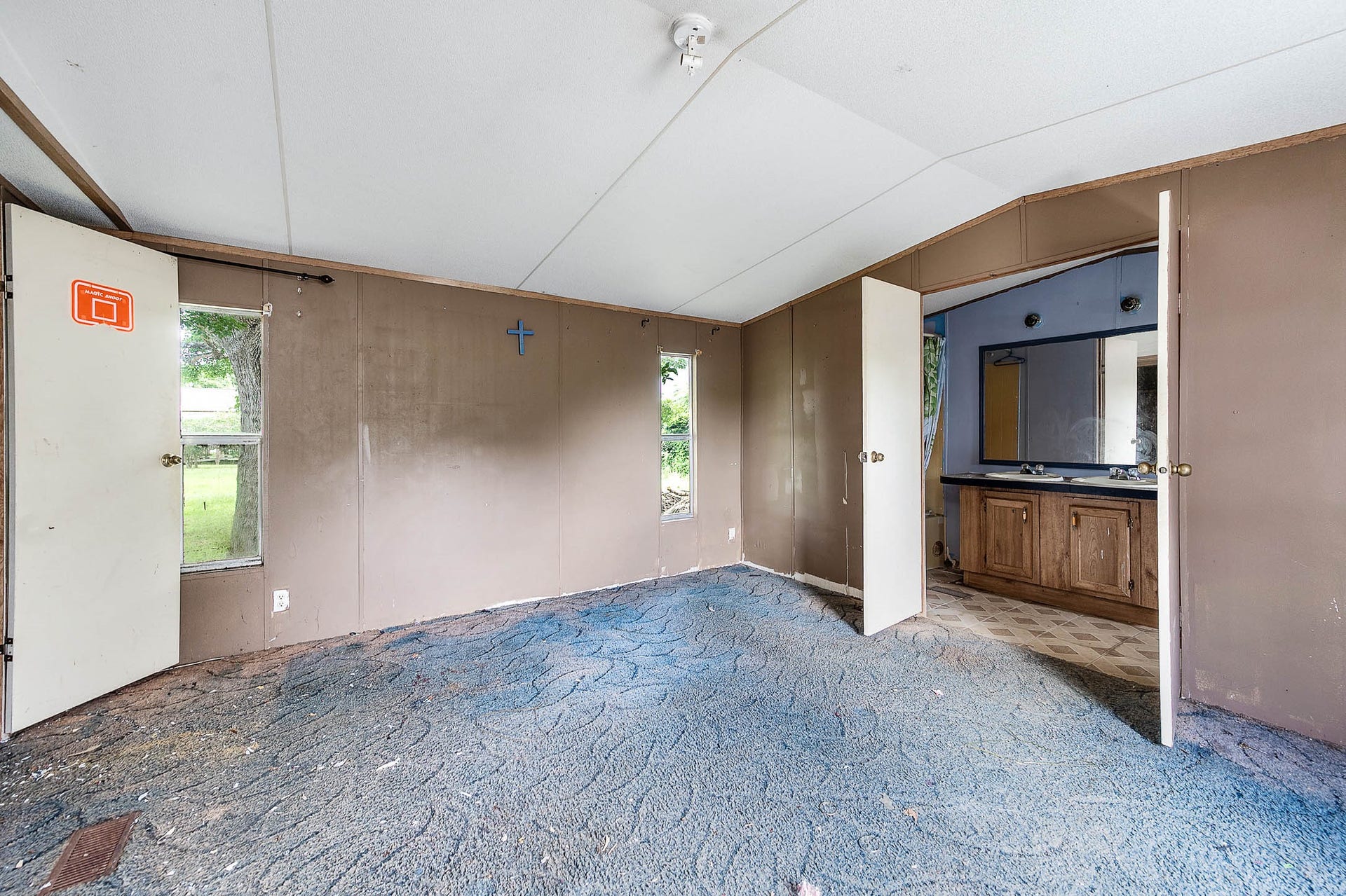 804 Chatman Street, Alvin, TX 77511