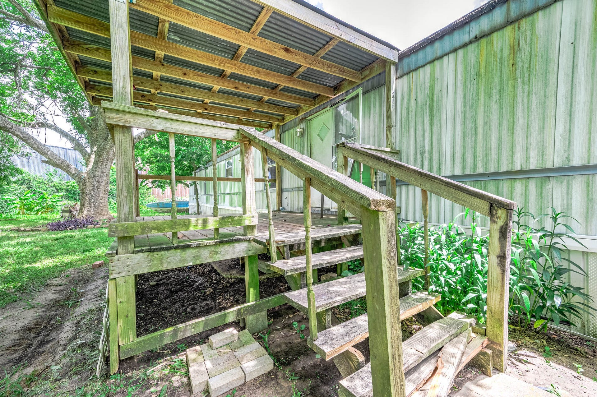 804 Chatman Street, Alvin, TX 77511