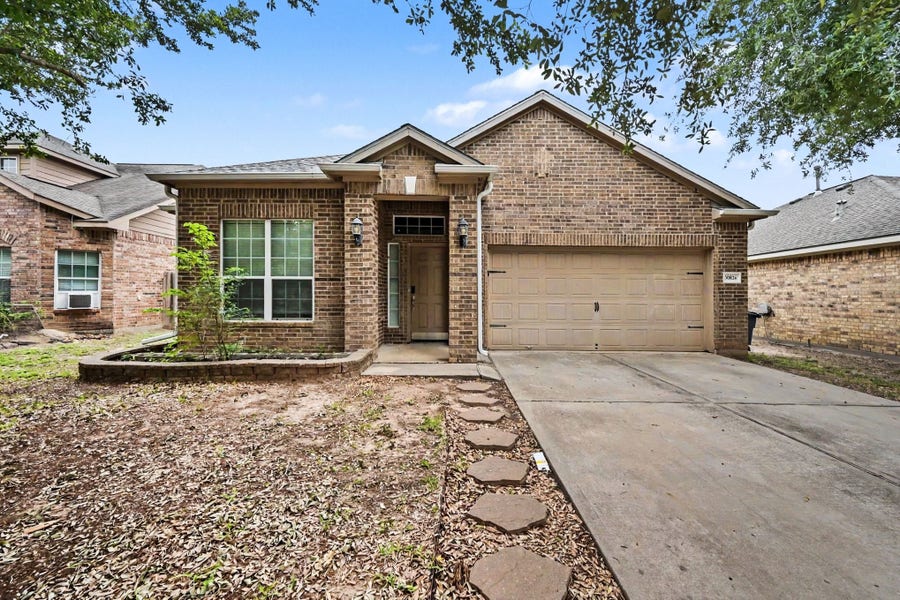 Property photo for 30826 Roadie Pass, Magnolia, TX