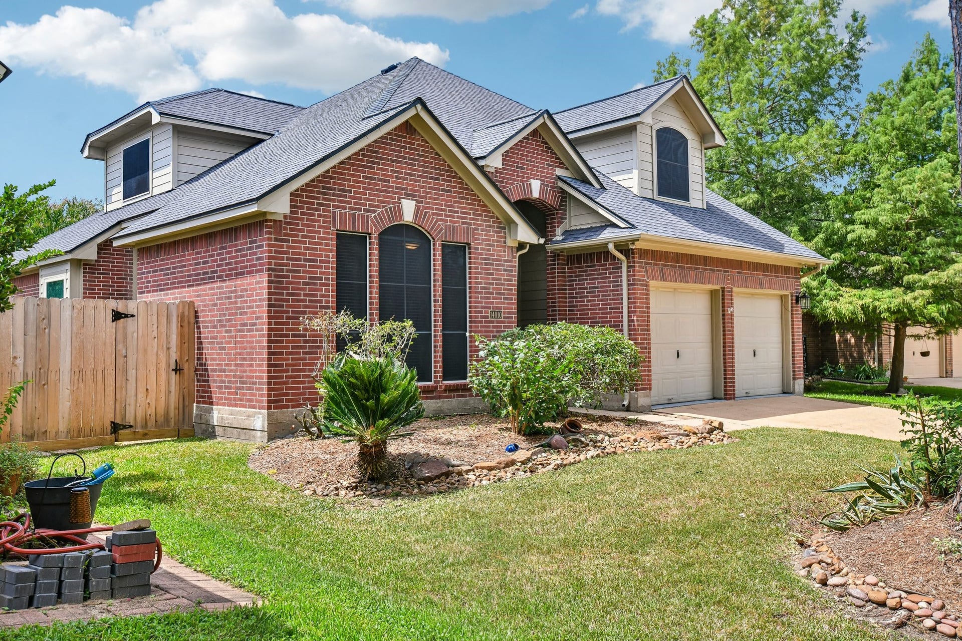 14010 Hazel Ridge Court, Houston, TX 77062 14010 Hazel Ridge Court, Houston, TX 77062
