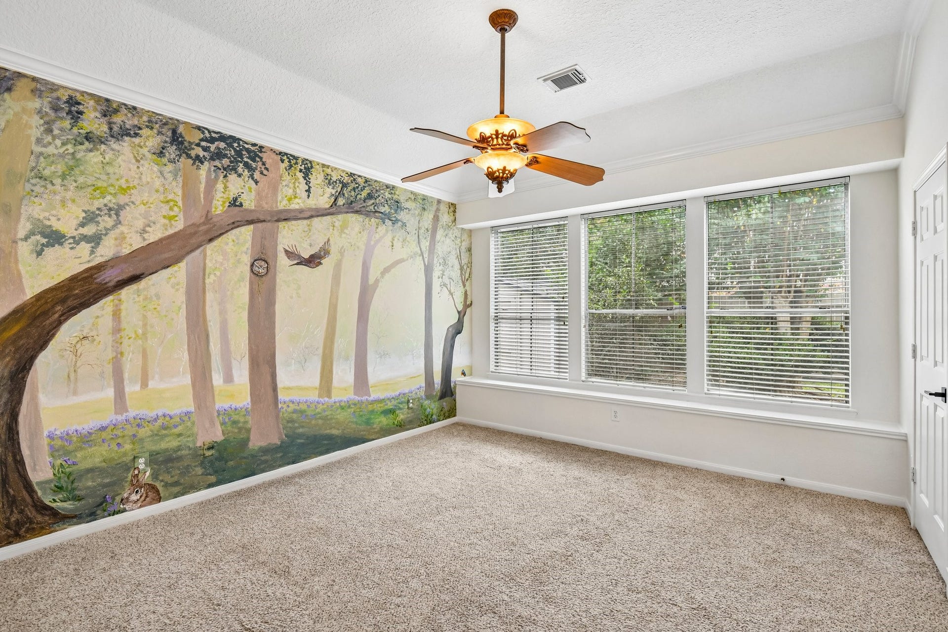 14010 Hazel Ridge Court, Houston, TX 77062 Primary bedroom