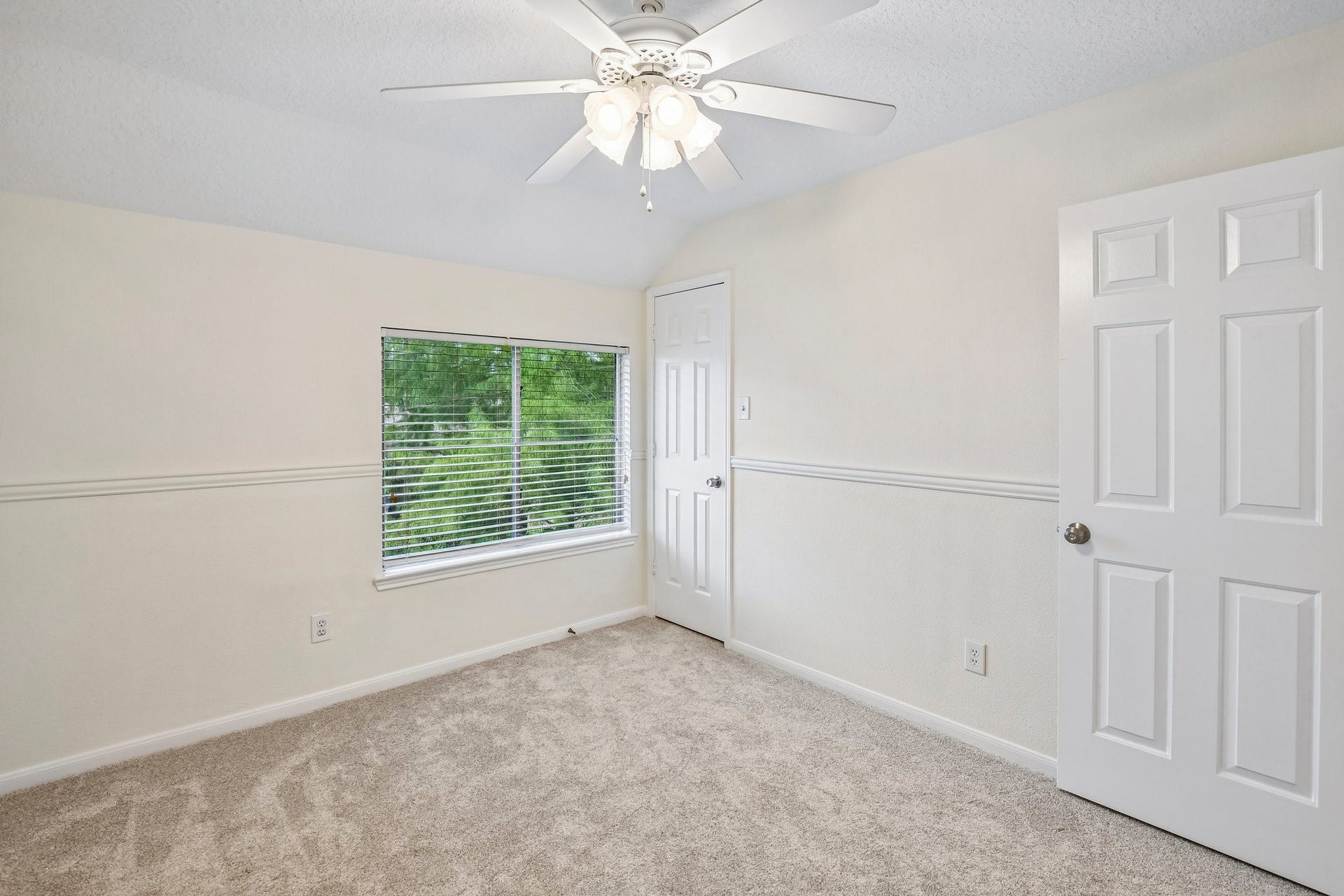 14010 Hazel Ridge Court, Houston, TX 77062 14010 Hazel Ridge Court, Houston, TX 77062