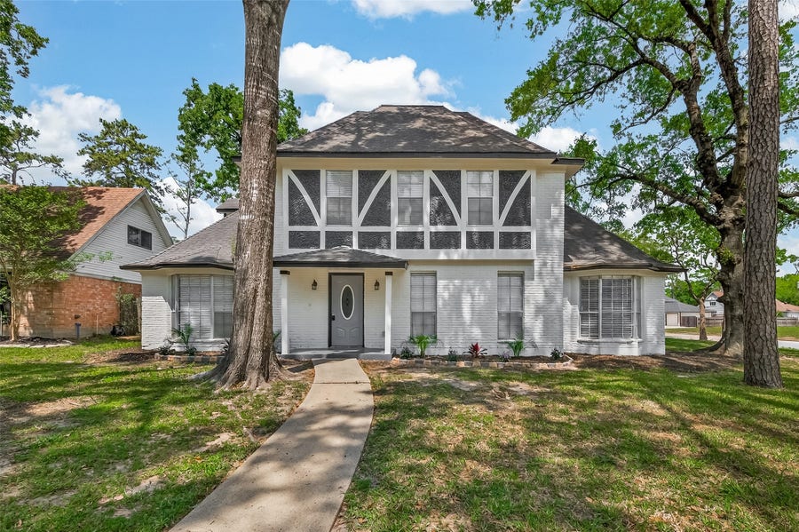 Property photo for 1102 Belaya Lane, Houston, TX