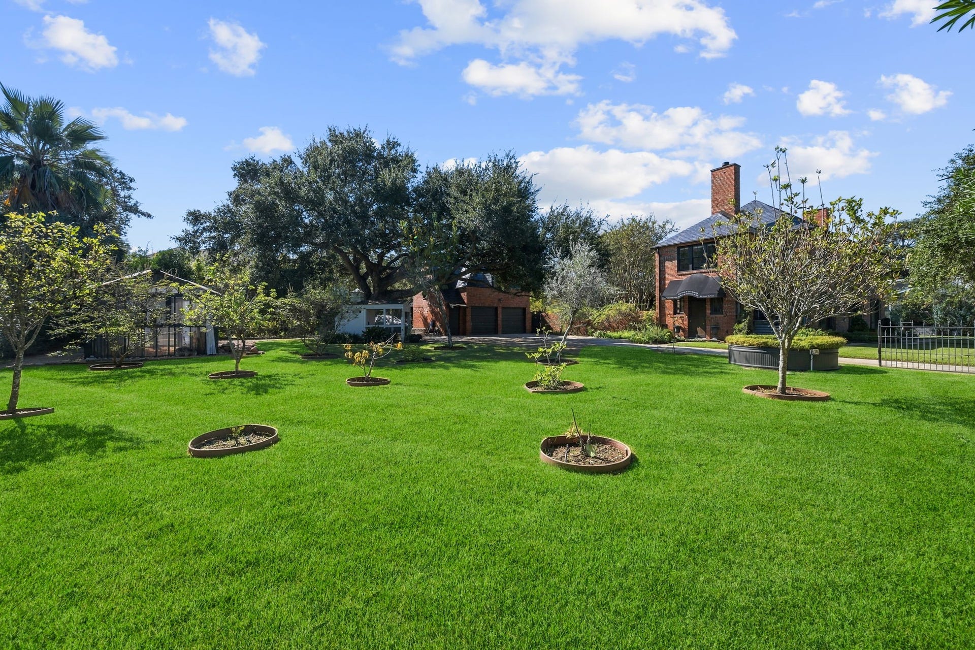 3815 Bernardo de Galvez Avenue, Galveston, TX 77550 3815 Bernardo de Galvez Avenue, Galveston, TX 77550