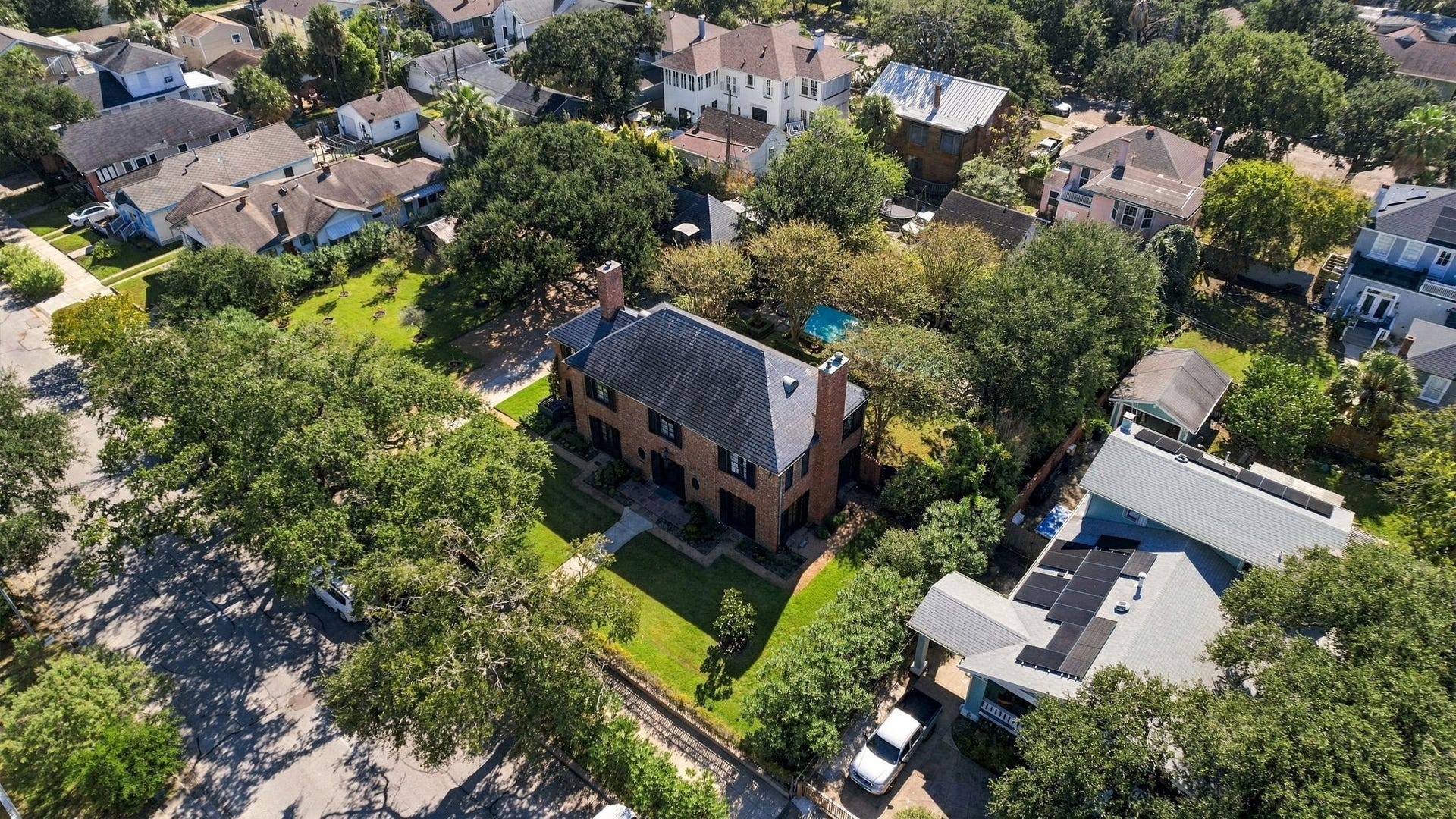 3815 Bernardo de Galvez Avenue, Galveston, TX 77550 3815 Bernardo de Galvez Avenue, Galveston, TX 77550