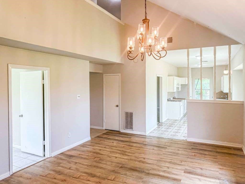 4513 S Meadows Street, Alvin, TX 77511 4513 S Meadows Street, Alvin, TX 77511