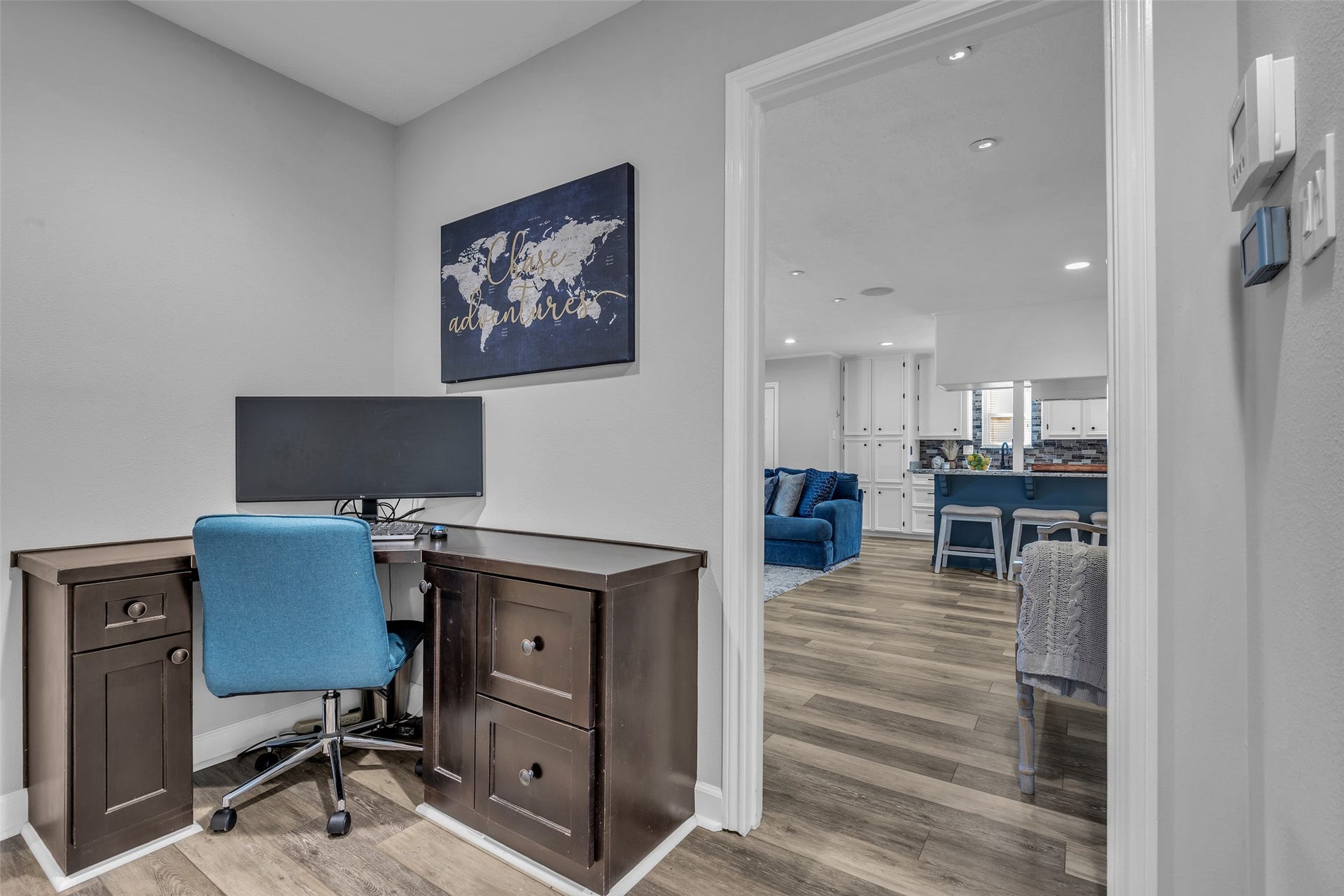 5511 Hialeah Drive, Houston, TX 77092 Work from the comfort of your home in this office nook!
