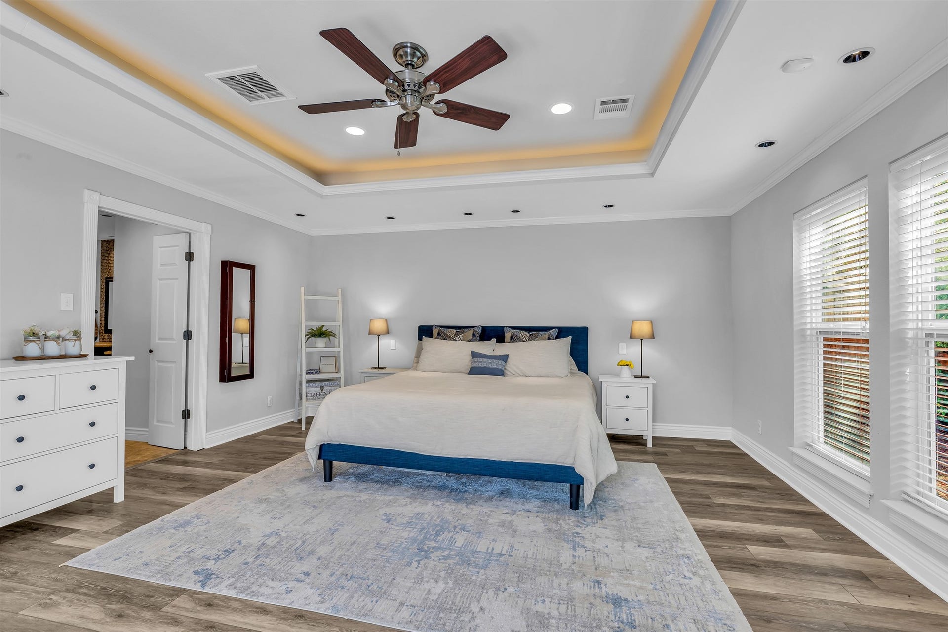 5511 Hialeah Drive, Houston, TX 77092 The primary bedroom is massive with specialty lighting in the tray ceiling.