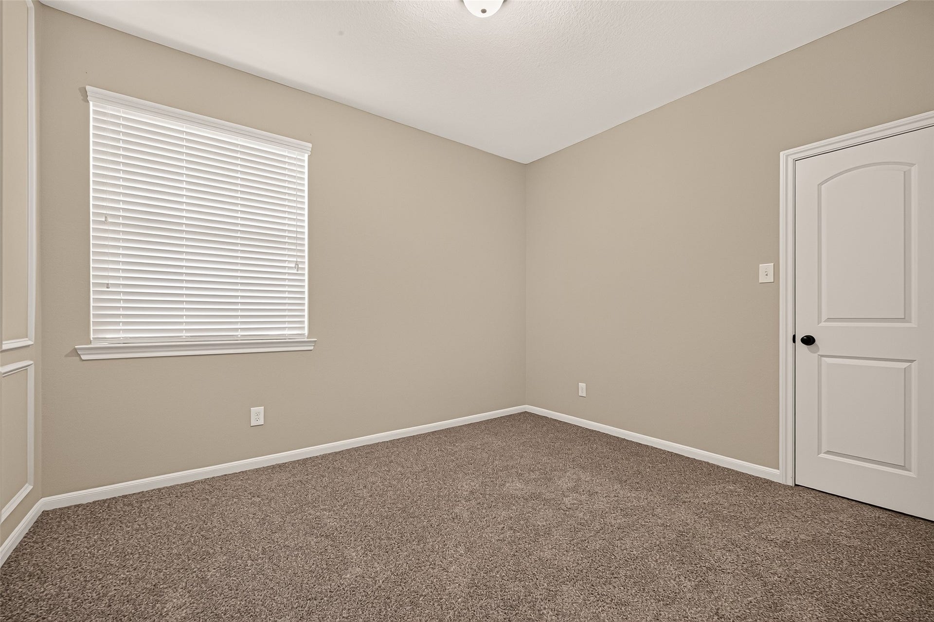 186 Biltmore Loop, Montgomery, TX 77316 186 Biltmore Loop, Montgomery, TX 77316