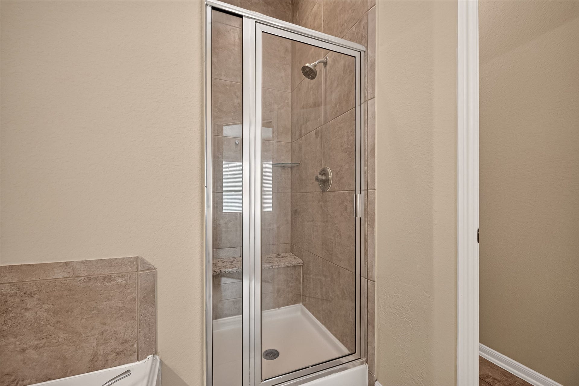 186 Biltmore Loop, Montgomery, TX 77316 186 Biltmore Loop, Montgomery, TX 77316