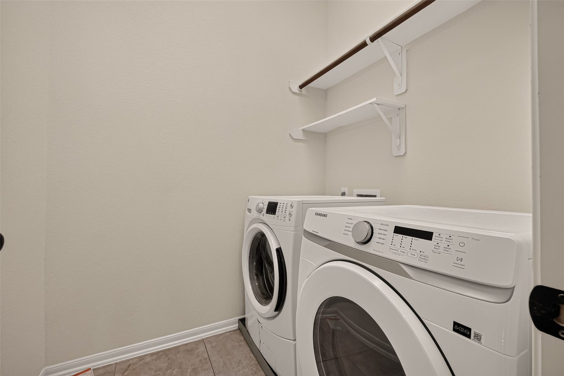 186 Biltmore Loop, Montgomery, TX 77316 186 Biltmore Loop, Montgomery, TX 77316