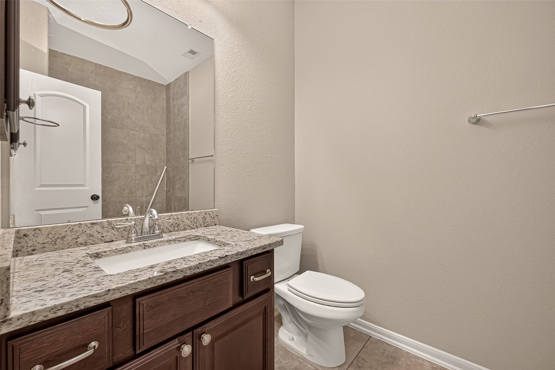 186 Biltmore Loop, Montgomery, TX 77316 186 Biltmore Loop, Montgomery, TX 77316