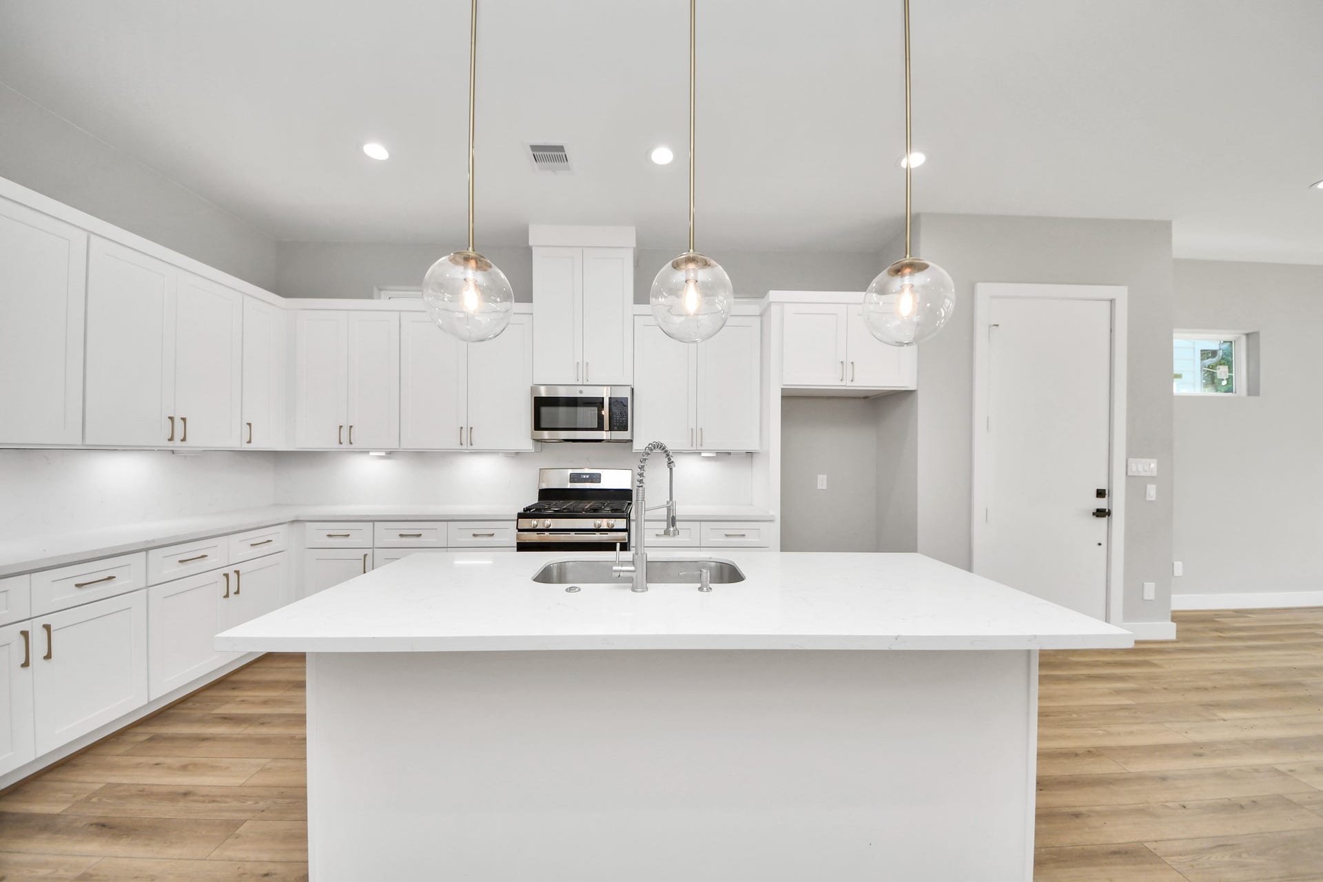 6405 Goforth Street, Houston, TX 77021 6405 Goforth Street, Houston, TX 77021