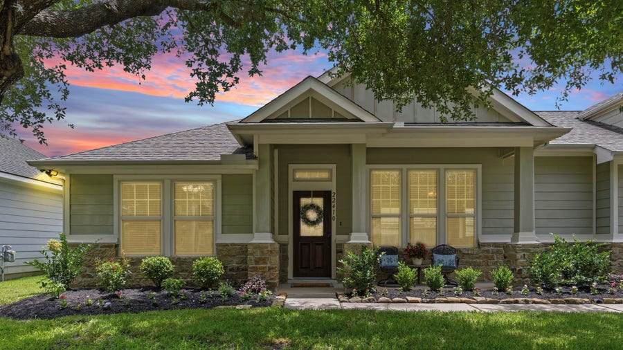 Property photo for 22410 Autumn Stream, Tomball, TX
