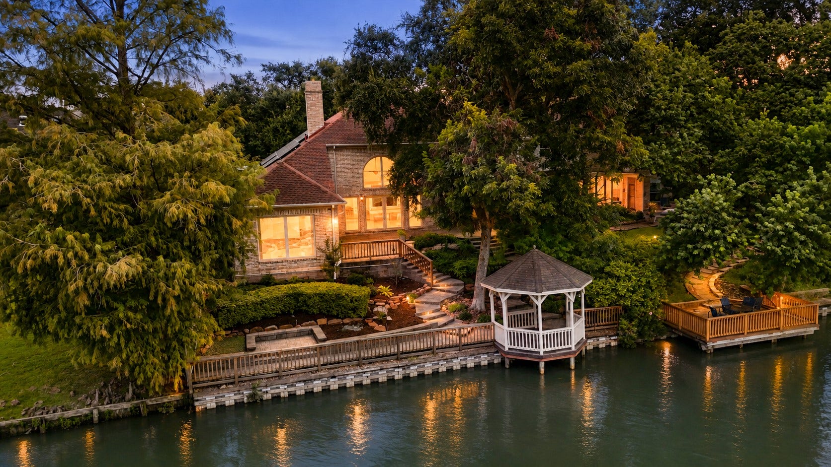 407 Lakeside Boulevard, Sugar Land, TX 77478 407 Lakeside Boulevard, Sugar Land, TX 77478