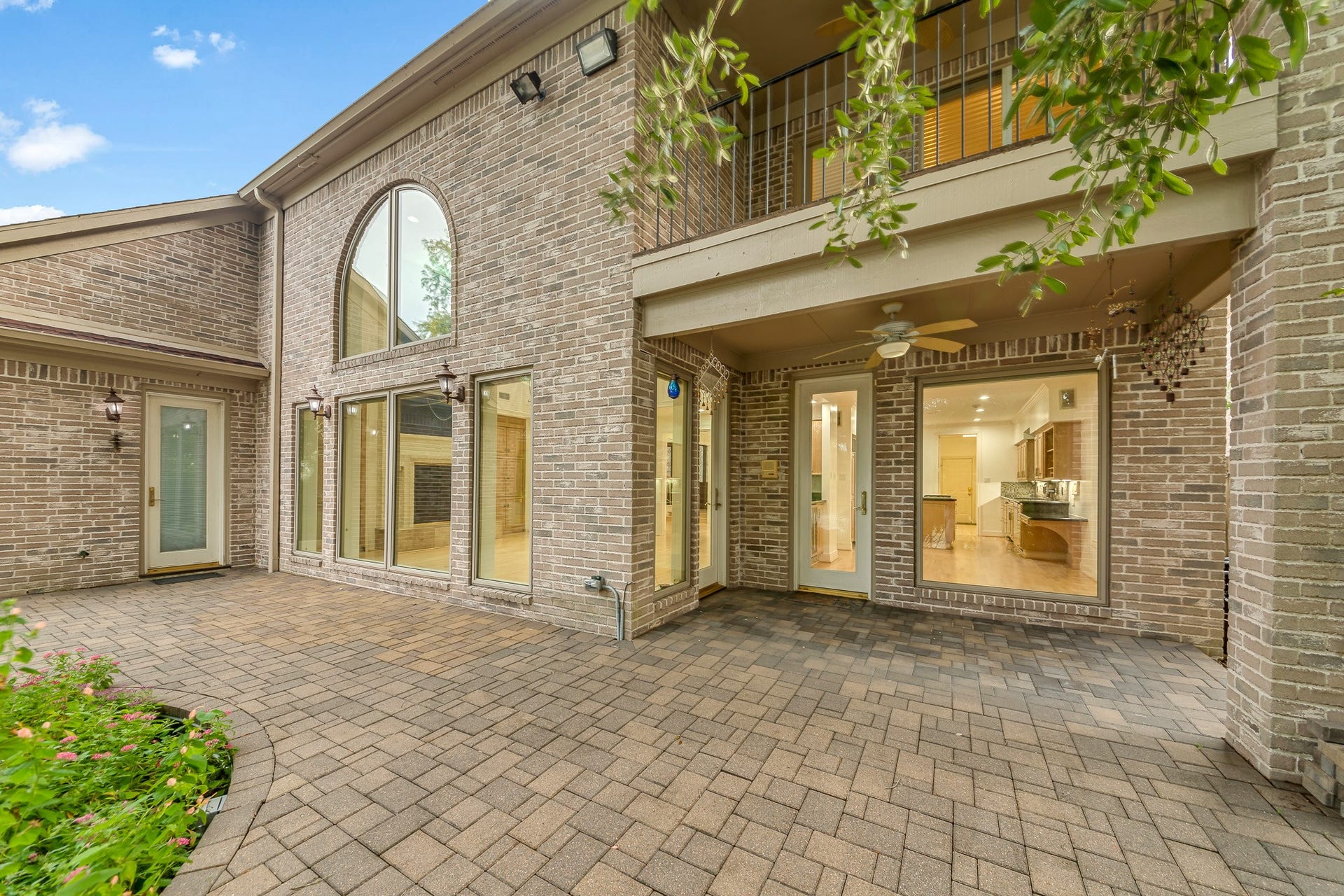 407 Lakeside Boulevard, Sugar Land, TX 77478 407 Lakeside Boulevard, Sugar Land, TX 77478