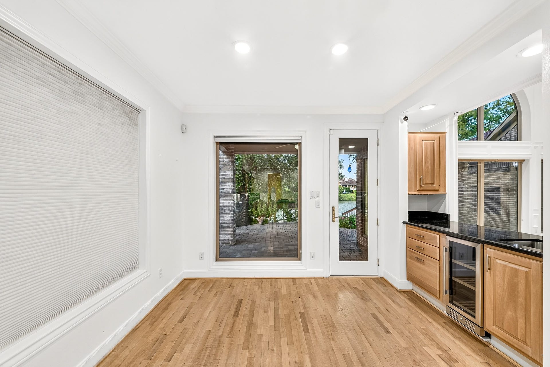 407 Lakeside Boulevard, Sugar Land, TX 77478 407 Lakeside Boulevard, Sugar Land, TX 77478
