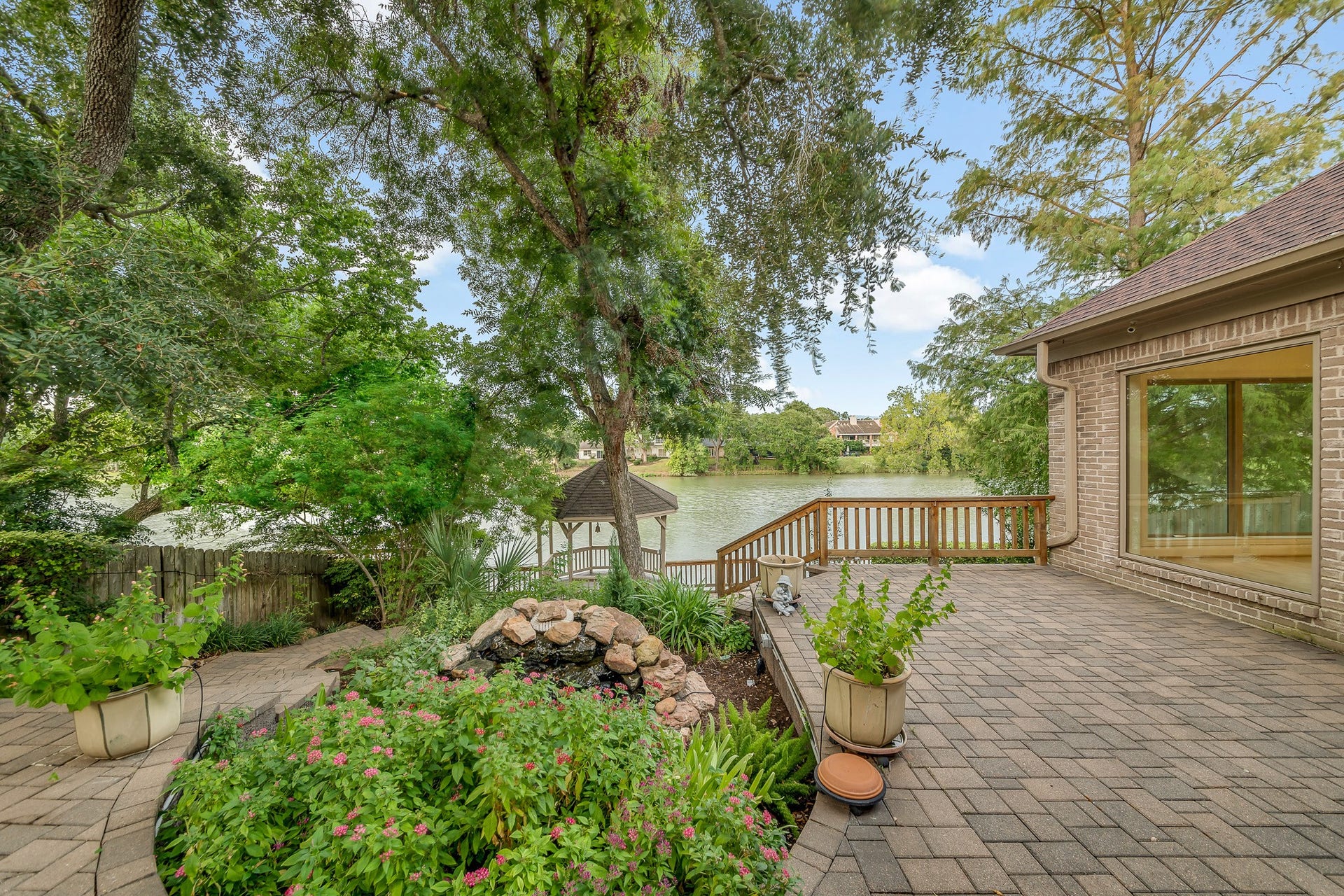 407 Lakeside Boulevard, Sugar Land, TX 77478 407 Lakeside Boulevard, Sugar Land, TX 77478