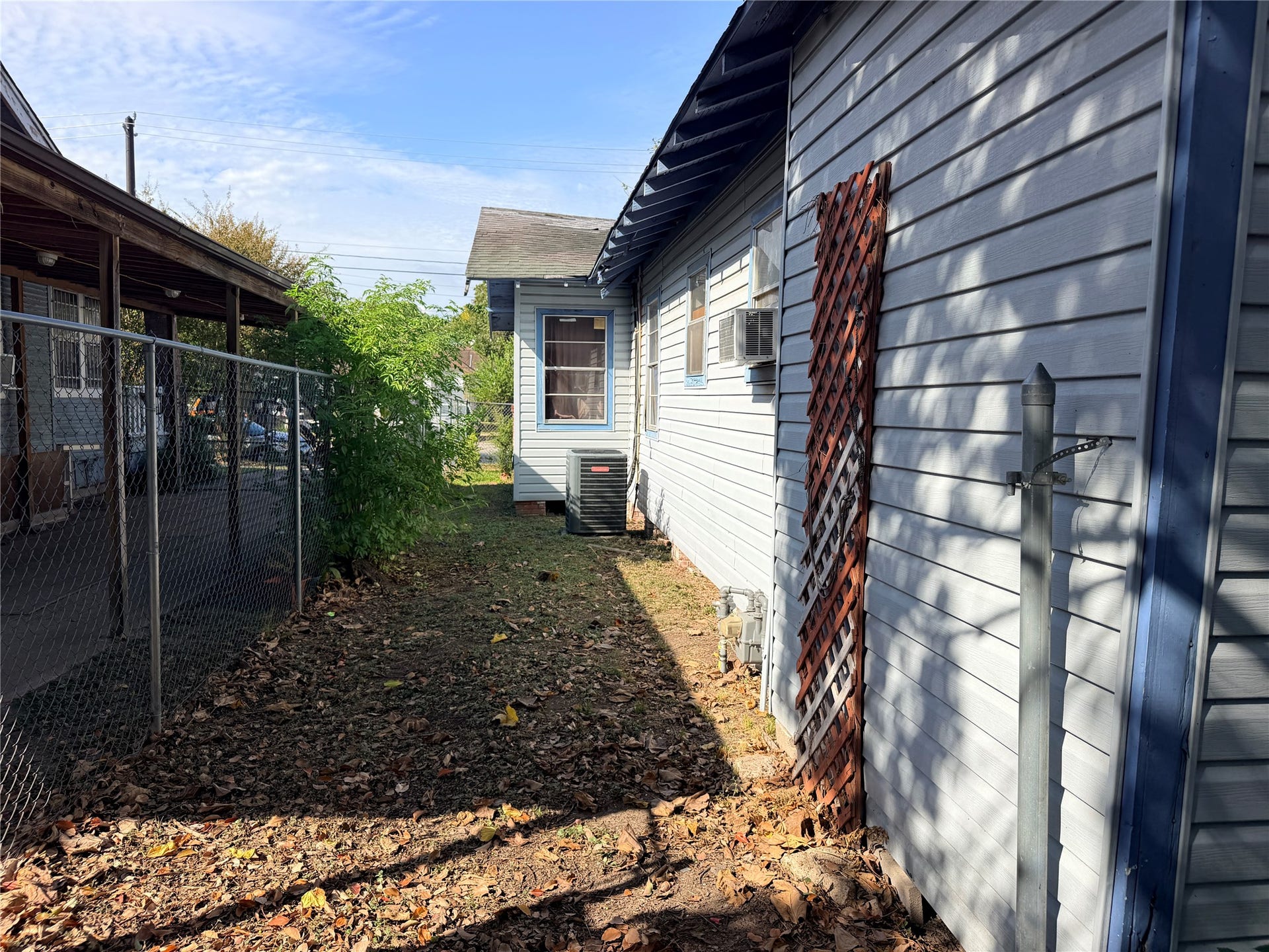 1110 Paschall Street, Houston, TX 77009 1110 Paschall Street, Houston, TX 77009