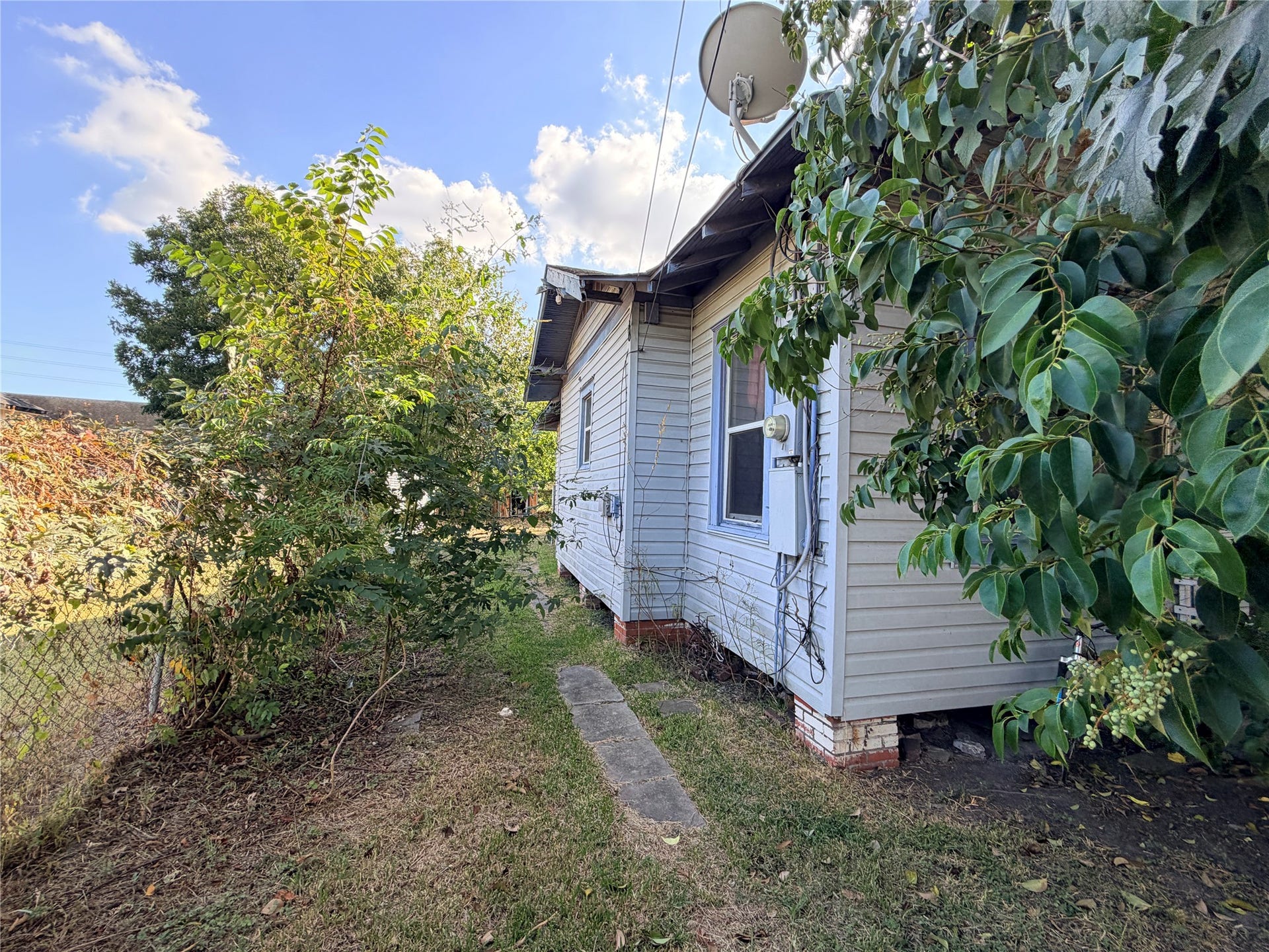 1110 Paschall Street, Houston, TX 77009 1110 Paschall Street, Houston, TX 77009