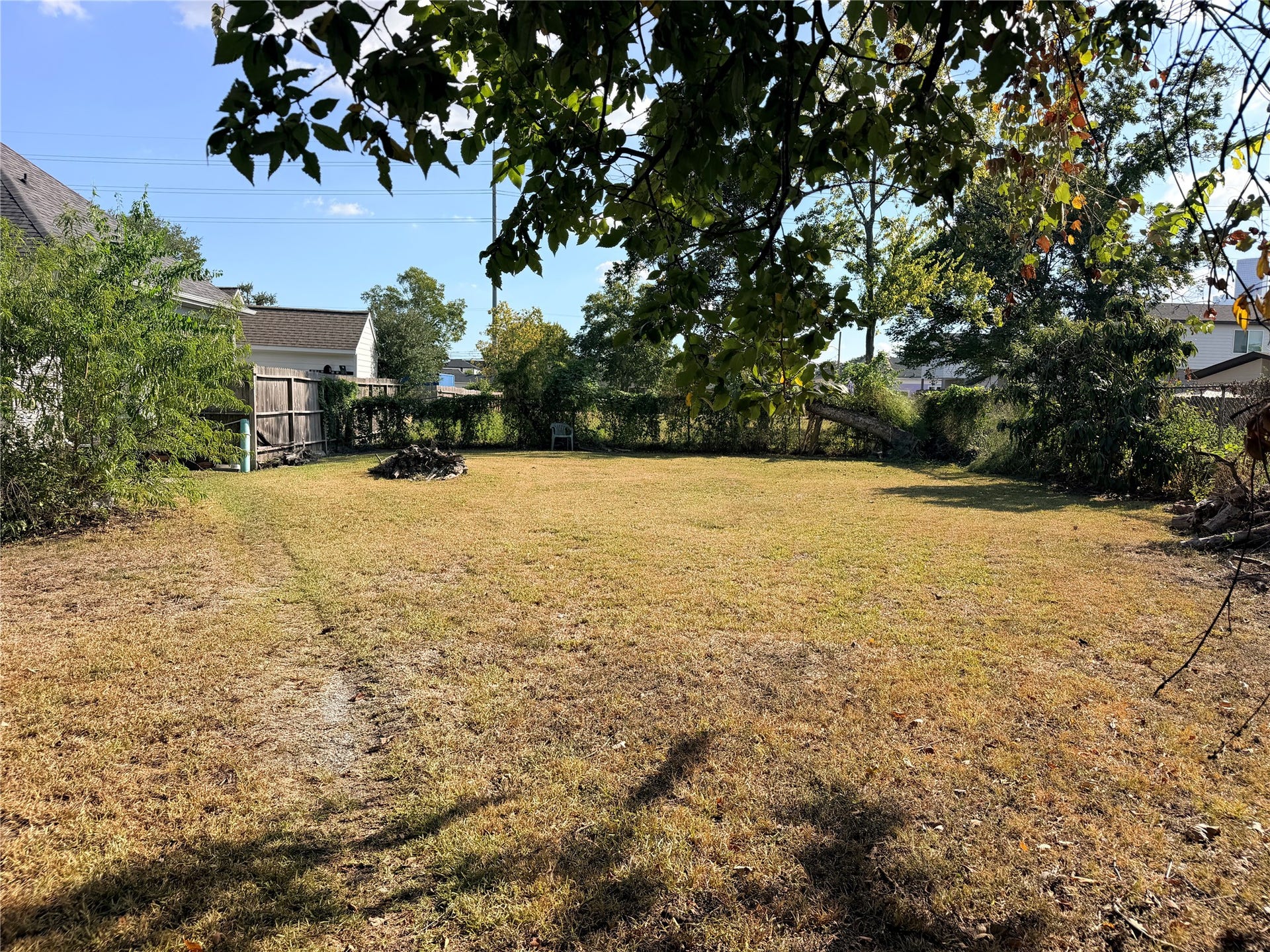 1110 Paschall Street, Houston, TX 77009 1110 Paschall Street, Houston, TX 77009