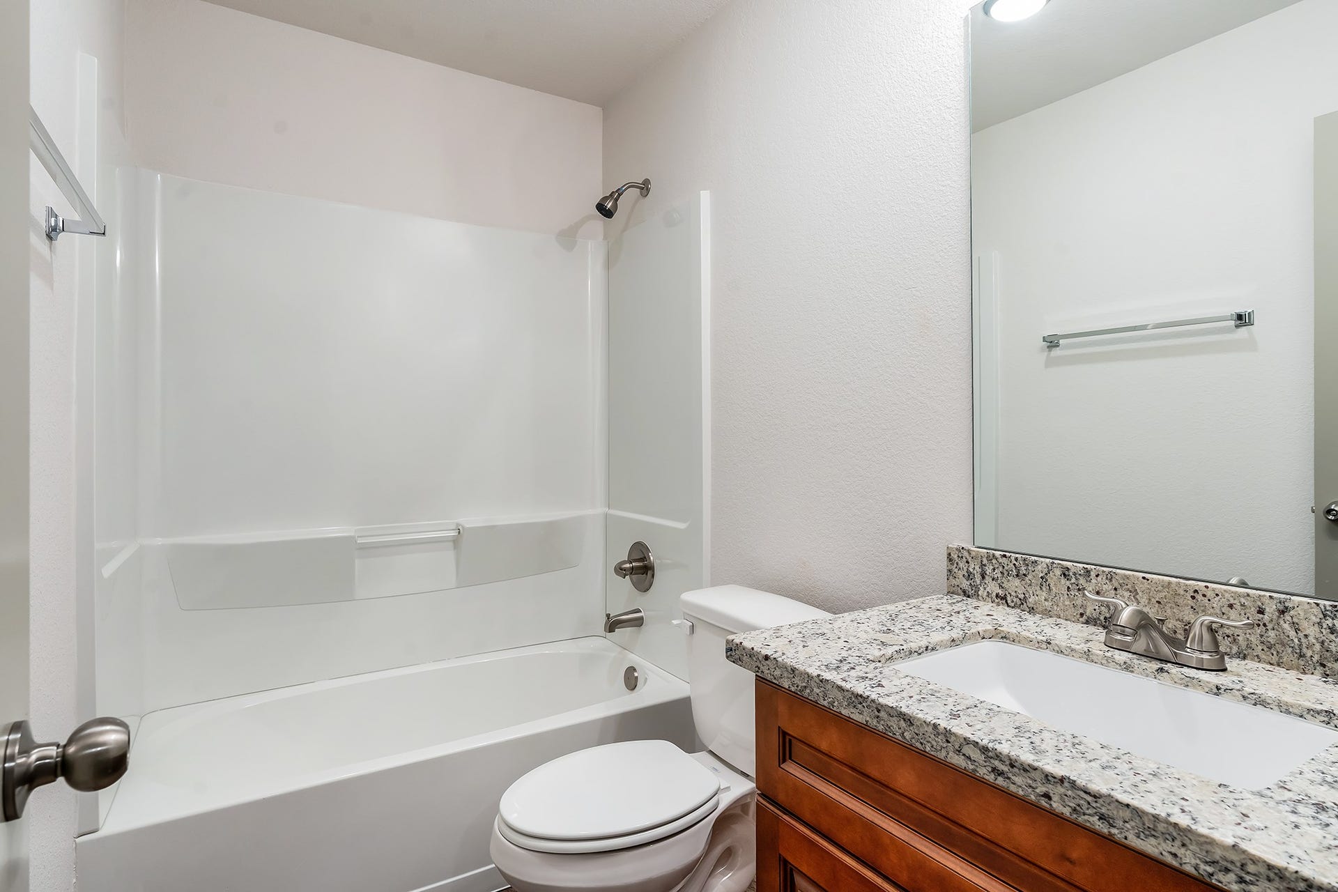 893 E Semands Avenue, #B, Conroe, TX 77031 893 E Semands Avenue, #B, Conroe, TX 77031