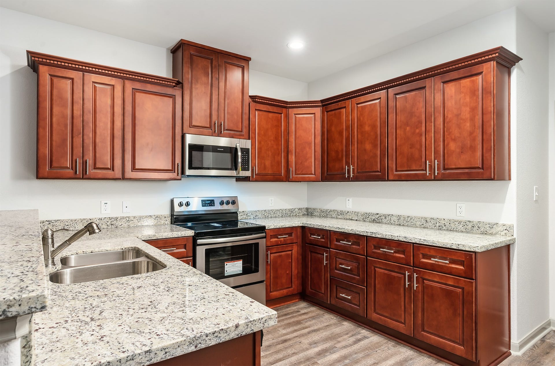 893 E Semands Avenue, #B, Conroe, TX 77031 893 E Semands Avenue, #B, Conroe, TX 77031