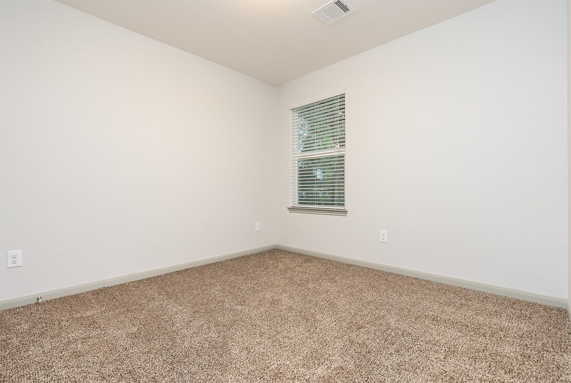 893 E Semands Avenue, #B, Conroe, TX 77031 893 E Semands Avenue, #B, Conroe, TX 77031
