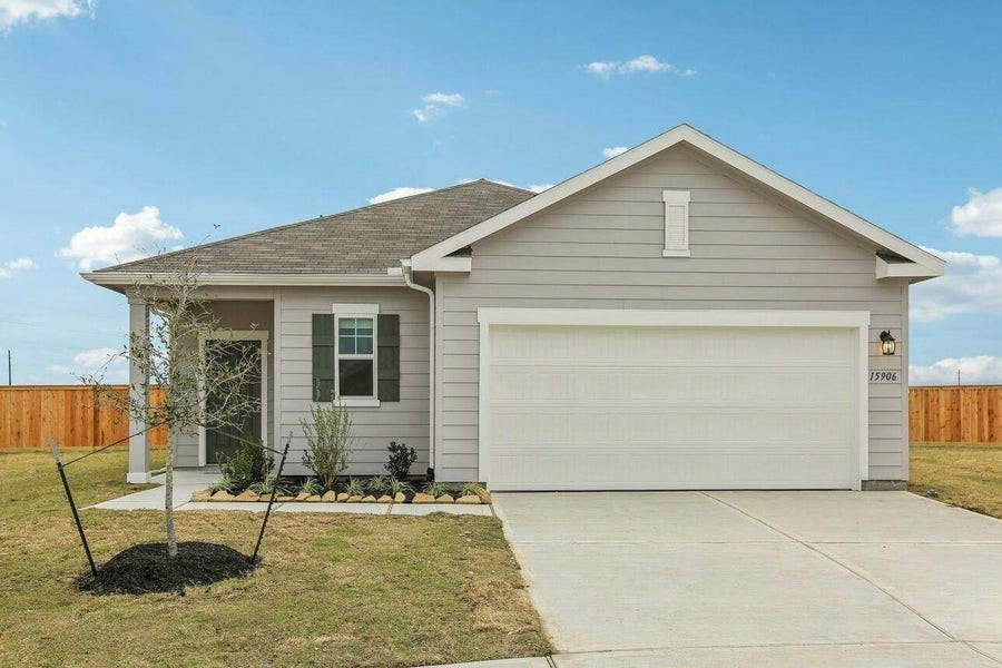 Property photo for 31015 Gayle Prairie Oaks Street, Waller, TX