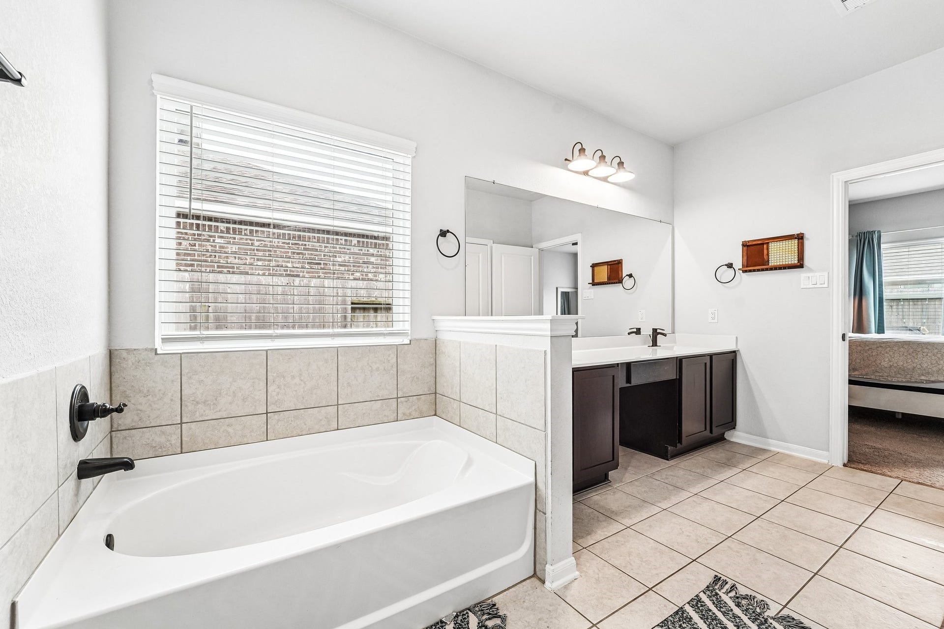 16219 Centennial Light Dr Drive, Hockley, TX 77447