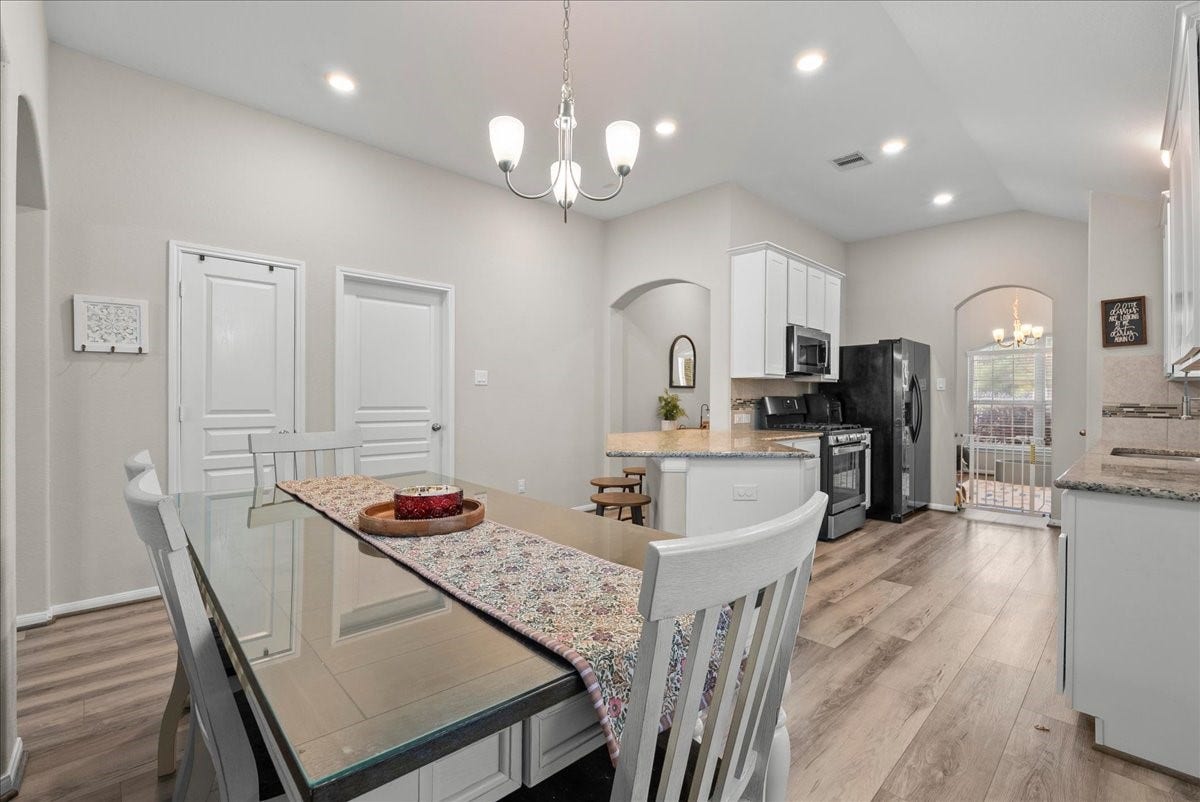 732 Cedar Gate Lane, La Marque, TX 77568 732 Cedar Gate Lane, La Marque, TX 77568